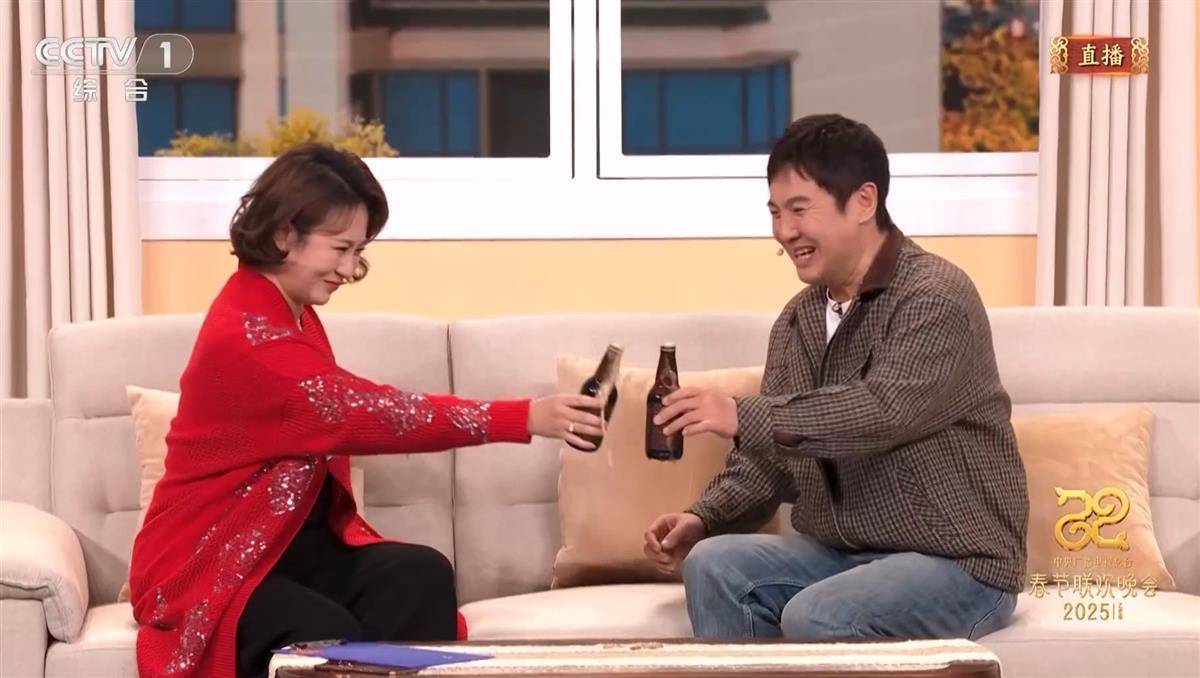 皇冠信用出租代理_沈腾马丽小品没演完?导演组回应:和彩排时几乎一样皇冠信用出租代理,没看够明年再来