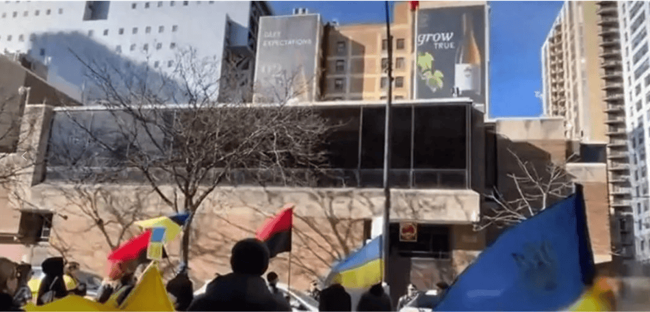 皇冠信用網账号注册
_中国大使馆被“包围”皇冠信用網账号注册
,乌克兰人反复高喊6个字,中方签下大名