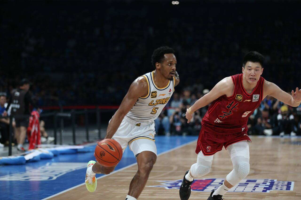 皇冠信用网怎么申请
_浙江广厦4-2北京夺队史CBA首冠皇冠信用网怎么申请
！周琦31+10布朗41分