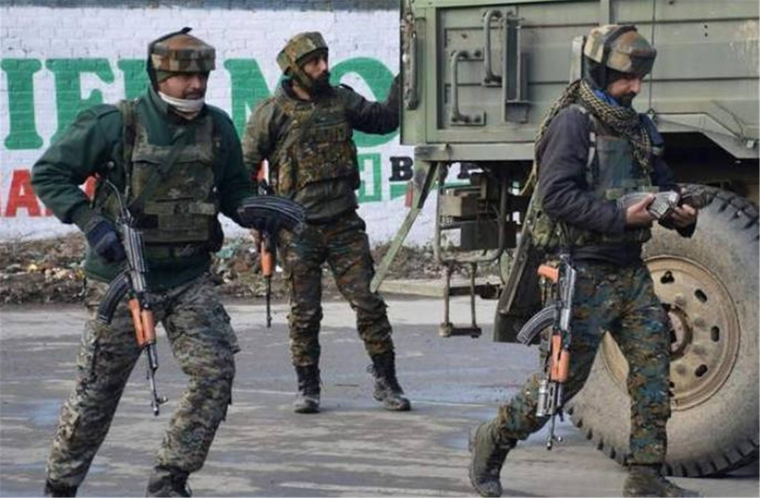 皇冠登一登二登三区别
_印度找到大败的原因了皇冠登一登二登三区别
，撤换全部阵风导弹，要跟巴军战第二场？