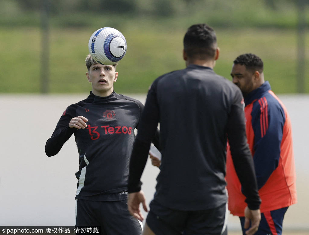 体育皇冠信用网
_曼联地震体育皇冠信用网
！阿莫林当众宣判加纳乔“死刑”：滚去找下家！红魔未来何在？