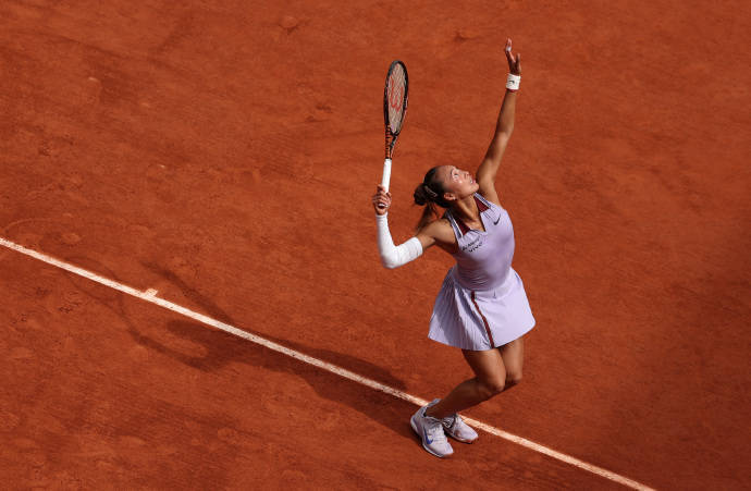 皇冠信用最新地址
_晋级法网32强皇冠信用最新地址
！郑钦文2-0战胜阿朗戈