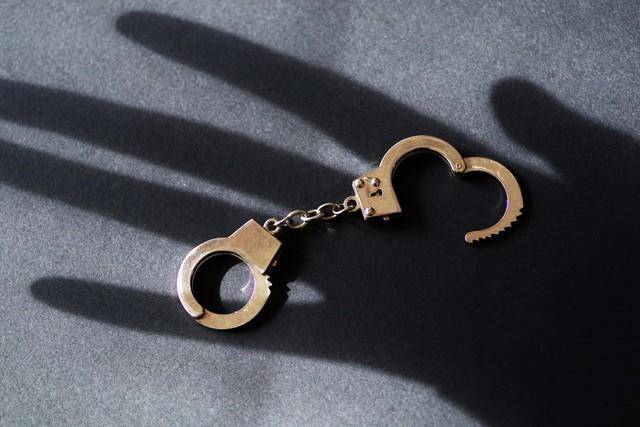 皇冠信用網账号申请_妻子抑郁症发作伤夫皇冠信用網账号申请，丈夫反杀被判无期 专家：完全超出防卫可能涵盖范围，量刑合理