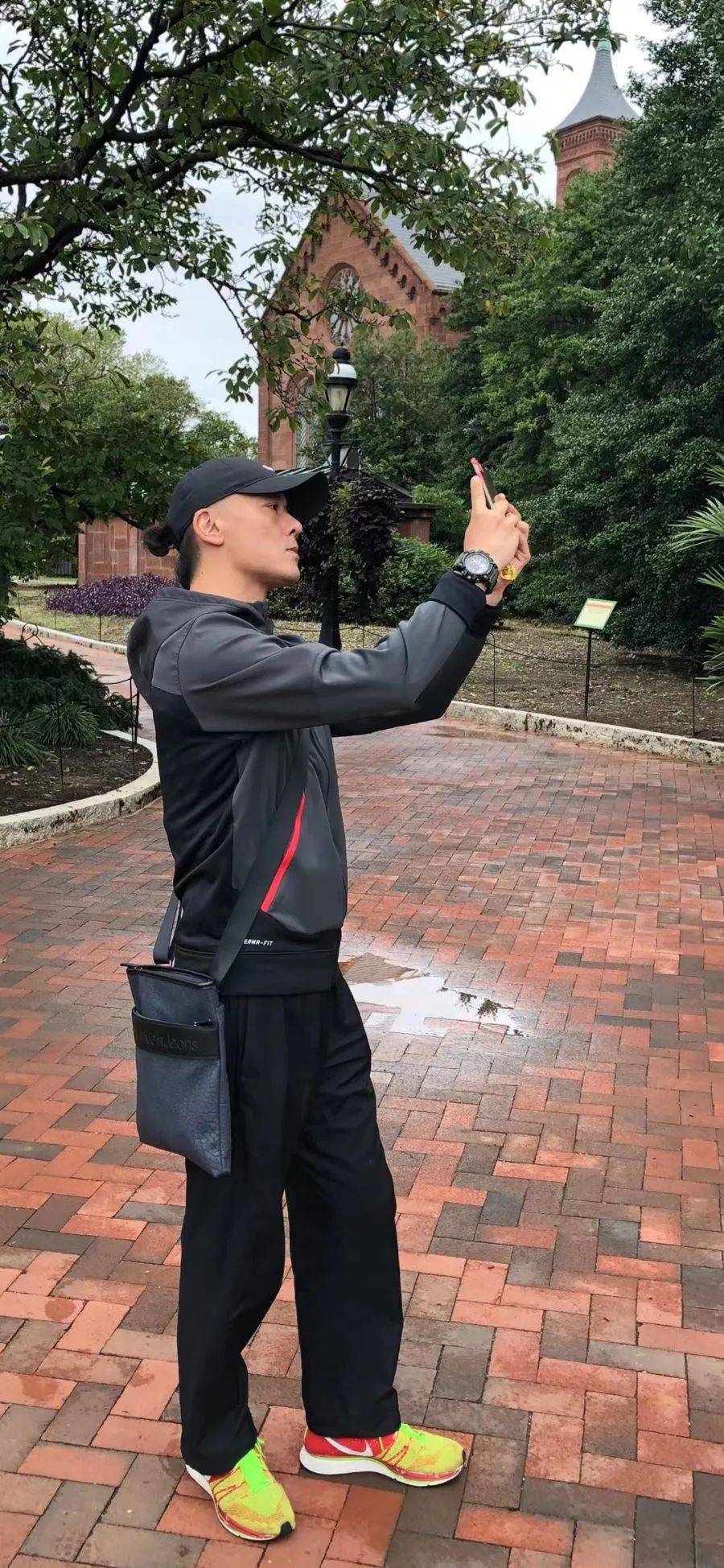 体彩足球平台_上海著名演员因病去世体彩足球平台，年仅50岁，网友：不敢相信！