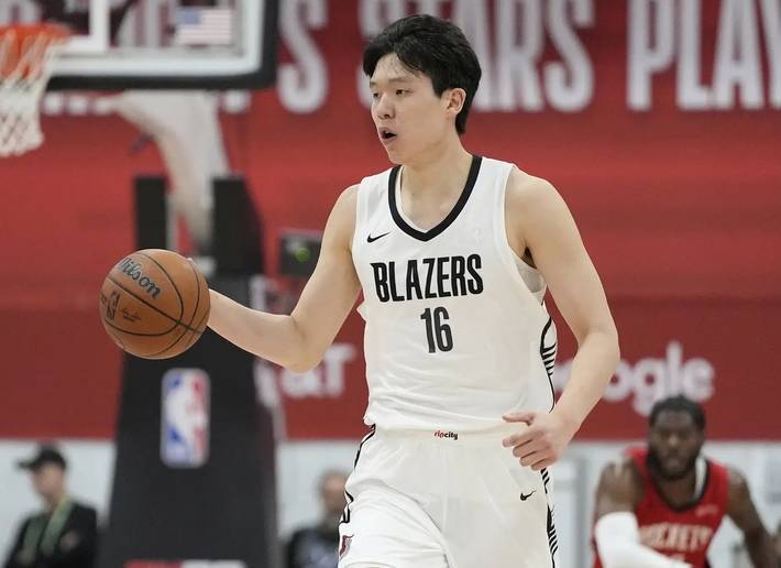 皇冠信用网哪里申请_美记:杨翰森技术短板或被放大 教练需利用好皇冠信用网哪里申请他的特点