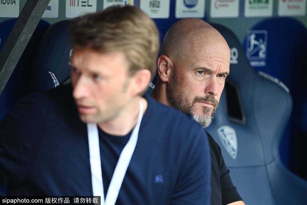 科罗纳vs莫托路宾
_滕哈格德甲首秀遭遇逆袭科罗纳vs莫托路宾
，勒沃库森新阵容未能奏效