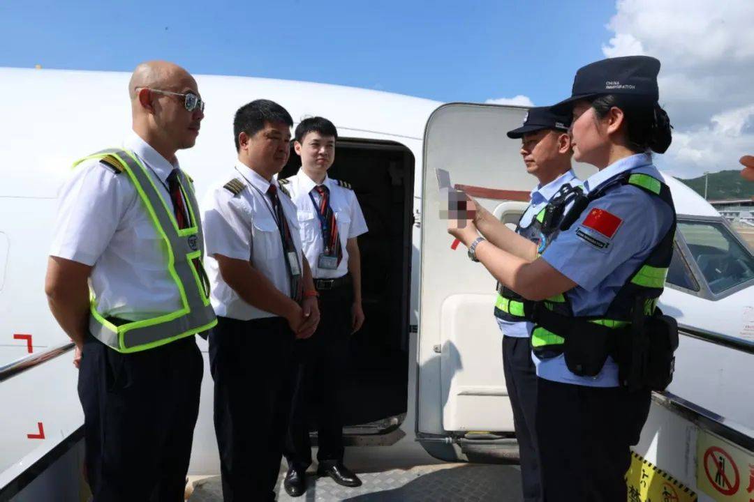 皇冠信用网最新地址_中国留学生因用手机拍照翻译遭拘押皇冠信用网最新地址，中使馆紧急提醒！【新闻早知道】