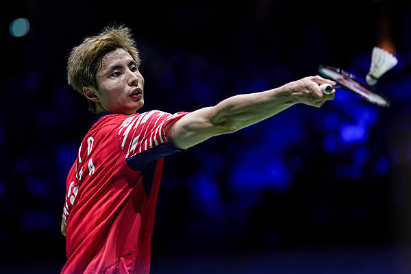 皇冠足球平台代理_羽毛球世锦赛｜男女单四强只剩“独苗”皇冠足球平台代理，石宇奇和陈雨菲是国羽最后的希望