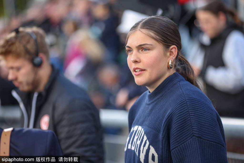 波兰超级联赛_VAR争议解析:皇马直红误判背后的战术思考与裁判逻辑