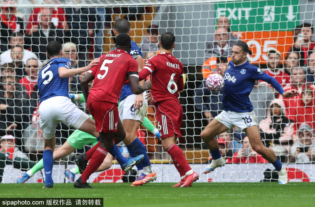 信用网怎么注册_鲁尼：斯洛特让中场索博踢右后卫信用网怎么注册，阿莫林这样做会被骂得体无完肤