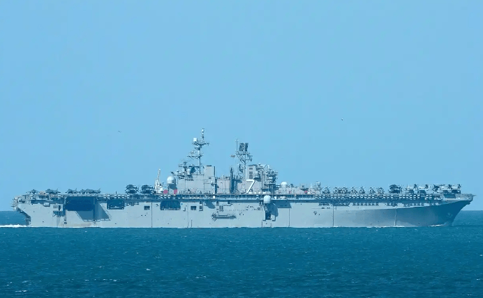 世界杯信用网代理
_美军“磨刀霍霍”向委内瑞拉世界杯信用网代理
，若真动武委军招架得住吗？