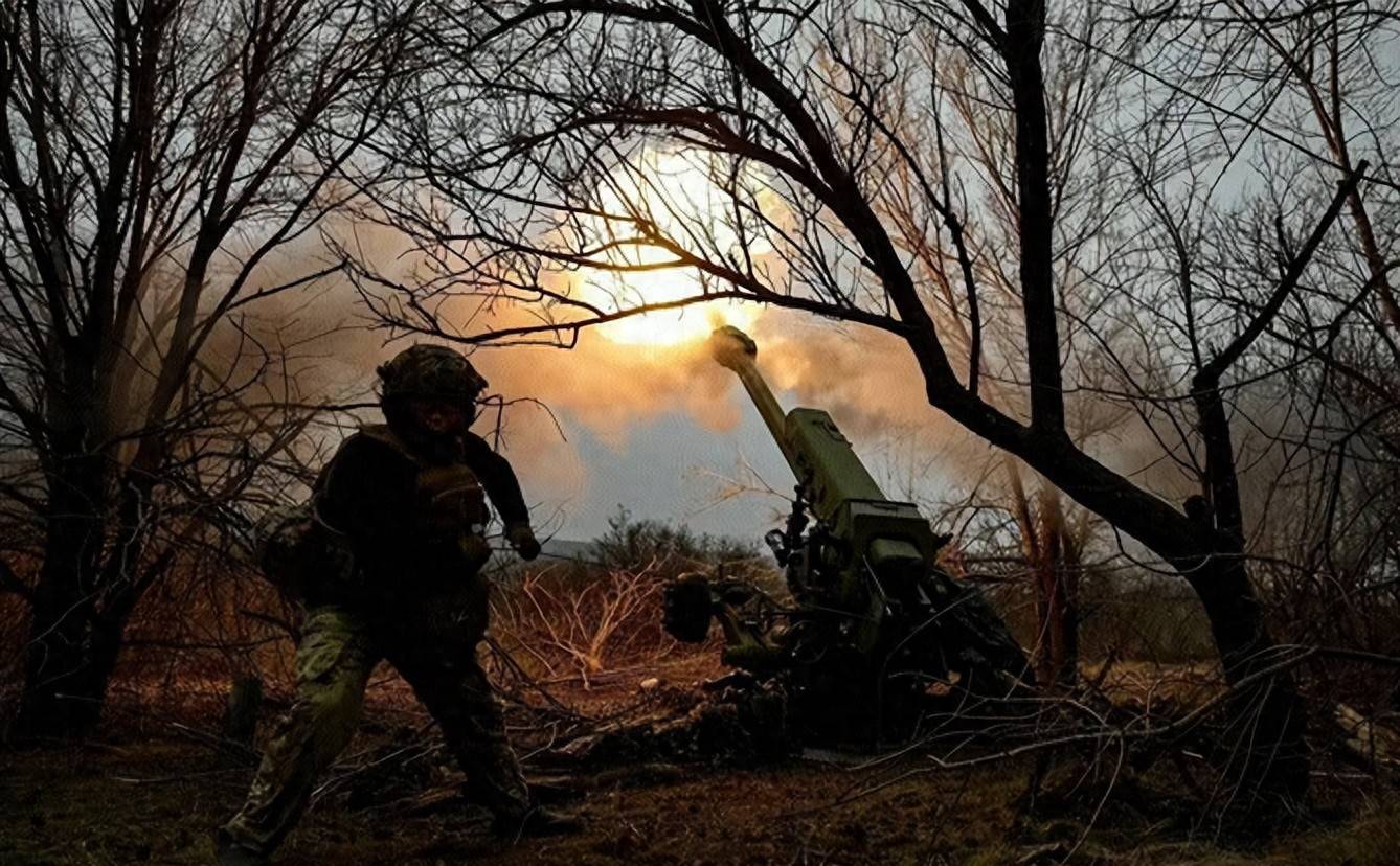 皇冠信用盘会员注册网址
_红军城大势已去皇冠信用盘会员注册网址
，乌军士兵倒戈投俄后，公开宣布泽连斯基才是乌克兰的敌人