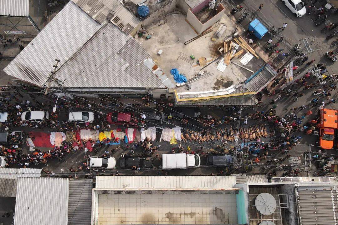 足球信用盘登3代理
_巴西强力“剿匪”！里约热内卢警匪激战足球信用盘登3代理
，已有120多人死亡，总统卢拉发声，现场画面曝光→