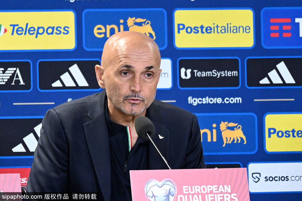 足球平台出租
_官宣足球平台出租
！前意大利队主帅斯帕莱蒂执教尤文 签至赛季结束