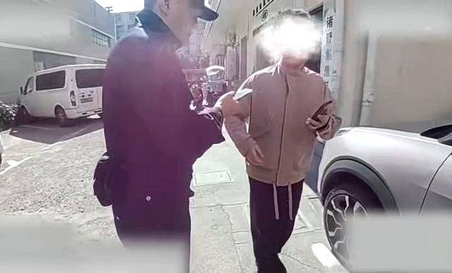 世界杯真钱开户
_赶紧退世界杯真钱开户
！全群都是“气氛组” 只有你一人在“投资”