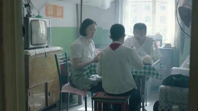 皇冠信用盘在哪里开通
_年代剧的墙皇冠信用盘在哪里开通
，为什么都是上白下绿？