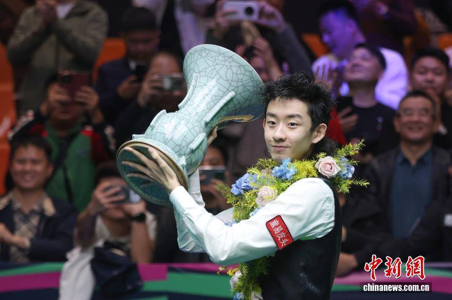 皇冠信用盘哪里申请
_中国小将吴宜泽夺得2025世界斯诺克巡回赛国际锦标赛冠军