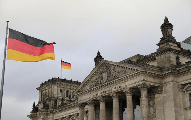 皇冠信用盘代理注册
_乌军断粮7天大规模投降皇冠信用盘代理注册
，德国先下手为强，凑80万大军与俄罗斯硬刚到底？俄乌局势重大反转