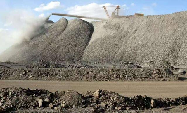 皇冠信用盘代理流程
_美反华机构高喊：中国子弹已上膛皇冠信用盘代理流程
，除了反击，美国已无路可退