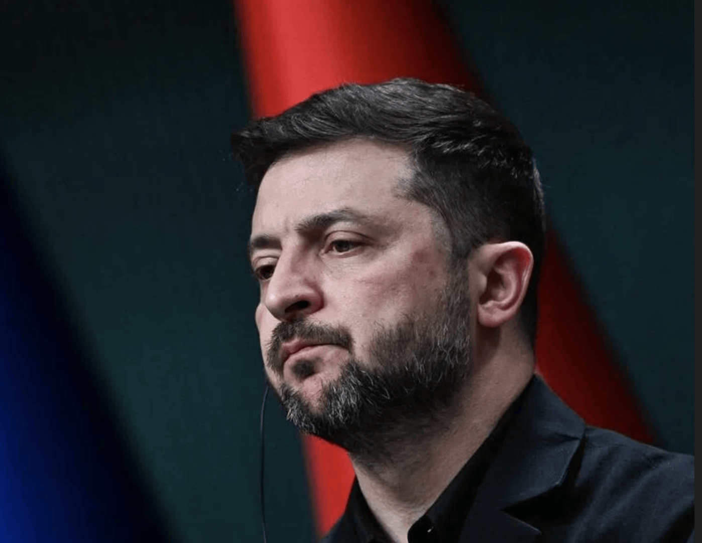 皇冠信用盘在线开户
_泽连斯基名字首次间接出现在乌克兰贪腐案中皇冠信用盘在线开户
，他将如何“退场”？