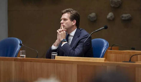 怎么开通皇冠信用网口
_荷兰大臣承认：没想到中方真的叫停芯片出口怎么开通皇冠信用网口
，措手不及