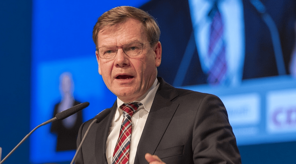 2026年世界杯赛程表
_行程结束2026年世界杯赛程表
，德国外长离开北京，临走前提出2个要求，中方态度明确！