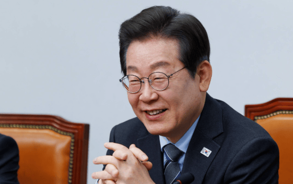 NBA比赛
_高市早苗正式道歉!韩国发出强硬驳斥NBA比赛
,丑闻还没解决又有燃眉之急,得罪中俄后又激怒韩国?