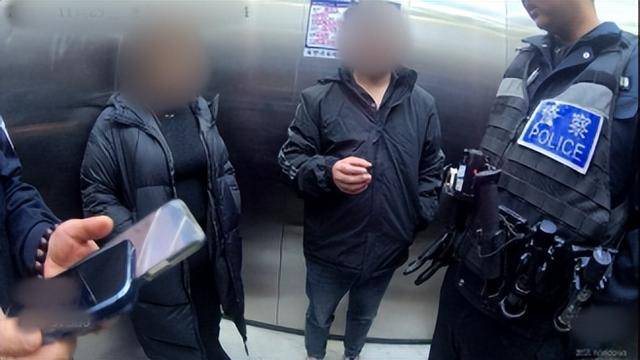 皇冠信用盘账号开通
_砰!浙江女子刚坐进车里皇冠信用盘账号开通
,一把菜刀砸在眼前,随后剪刀又飞来