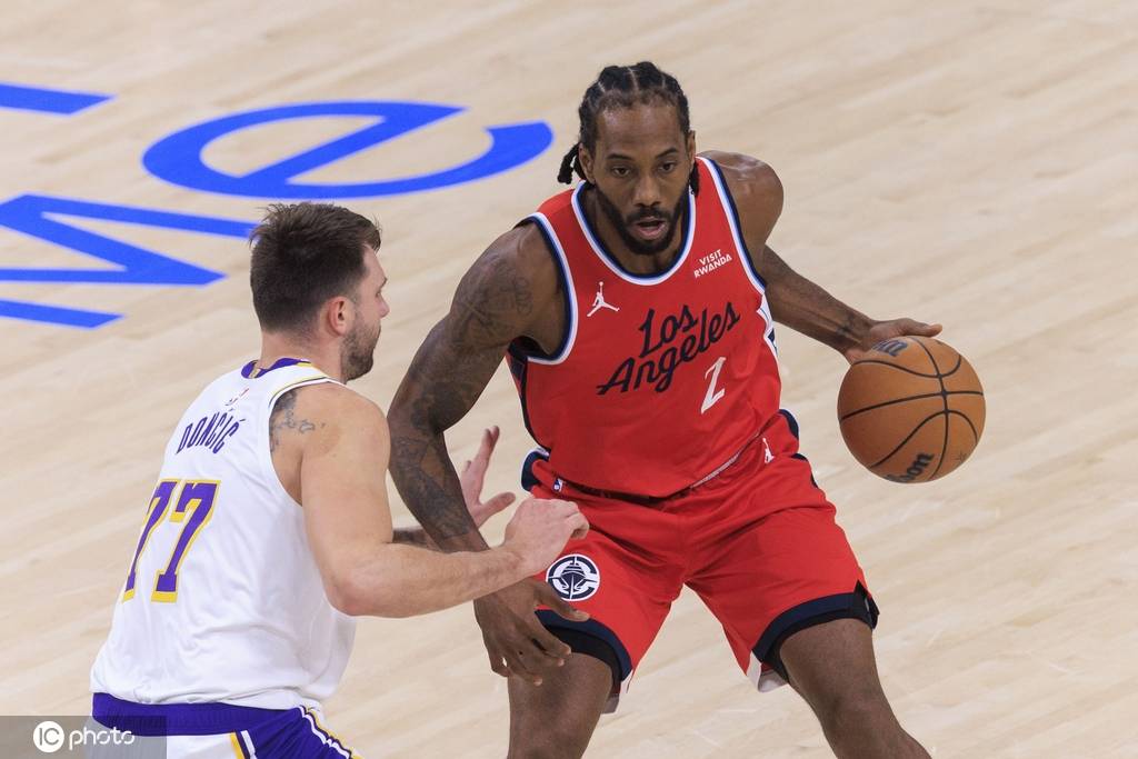 波兰超级联赛_东契奇与祖巴茨伤退詹姆斯36分 快船擒湖人结束5连败