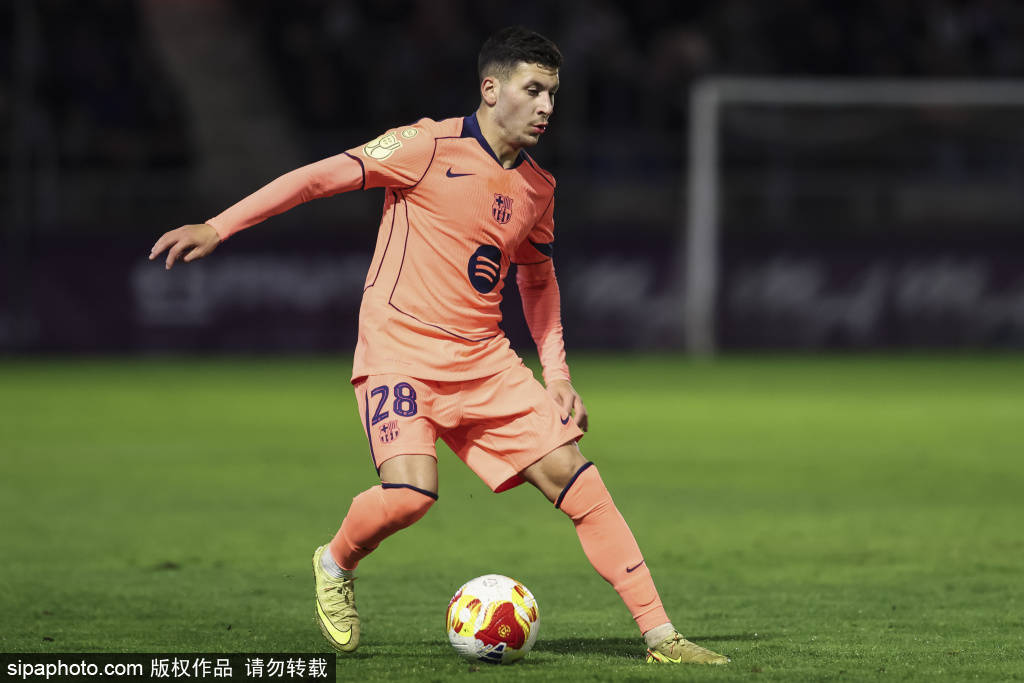 皇冠信用网登3代理_亚马尔上演罗纳尔迪尼奥式破门皇冠信用网登3代理!遭恶意铲伤后霸气回击球迷嘘声