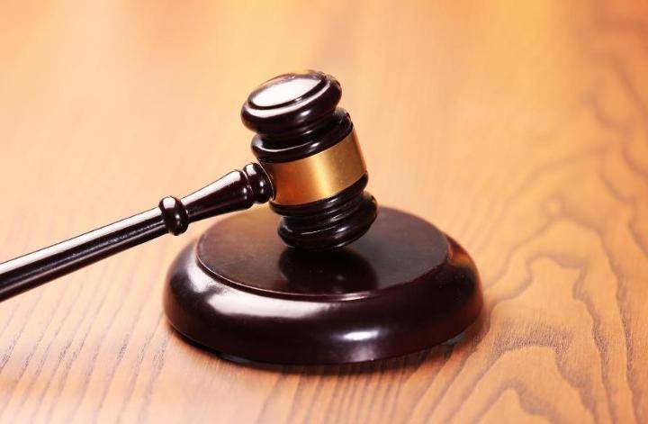 薛奥泰vs韦斯卡
_男子偷拍女生裸照薛奥泰vs韦斯卡
,以发布裸照相威胁与其发生关系 因强奸罪一审获刑3年