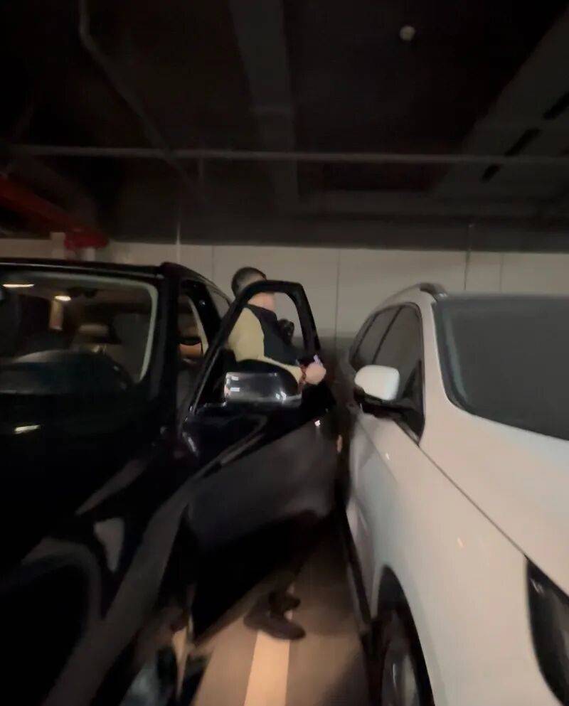 联赛杯(在美国和加拿大)
_“根本打不开门!”北京一业主买了小区地下车位联赛杯(在美国和加拿大)
,上下车却遇难题…