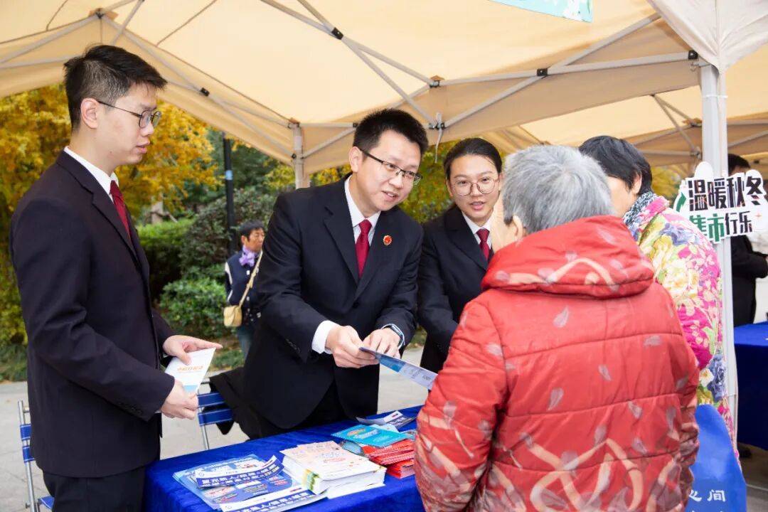 乌拉圭甲组联赛
_“收益准时到账乌拉圭甲组联赛
,躺着就把钱赚了”?揭开小说版权投资诈骗面纱