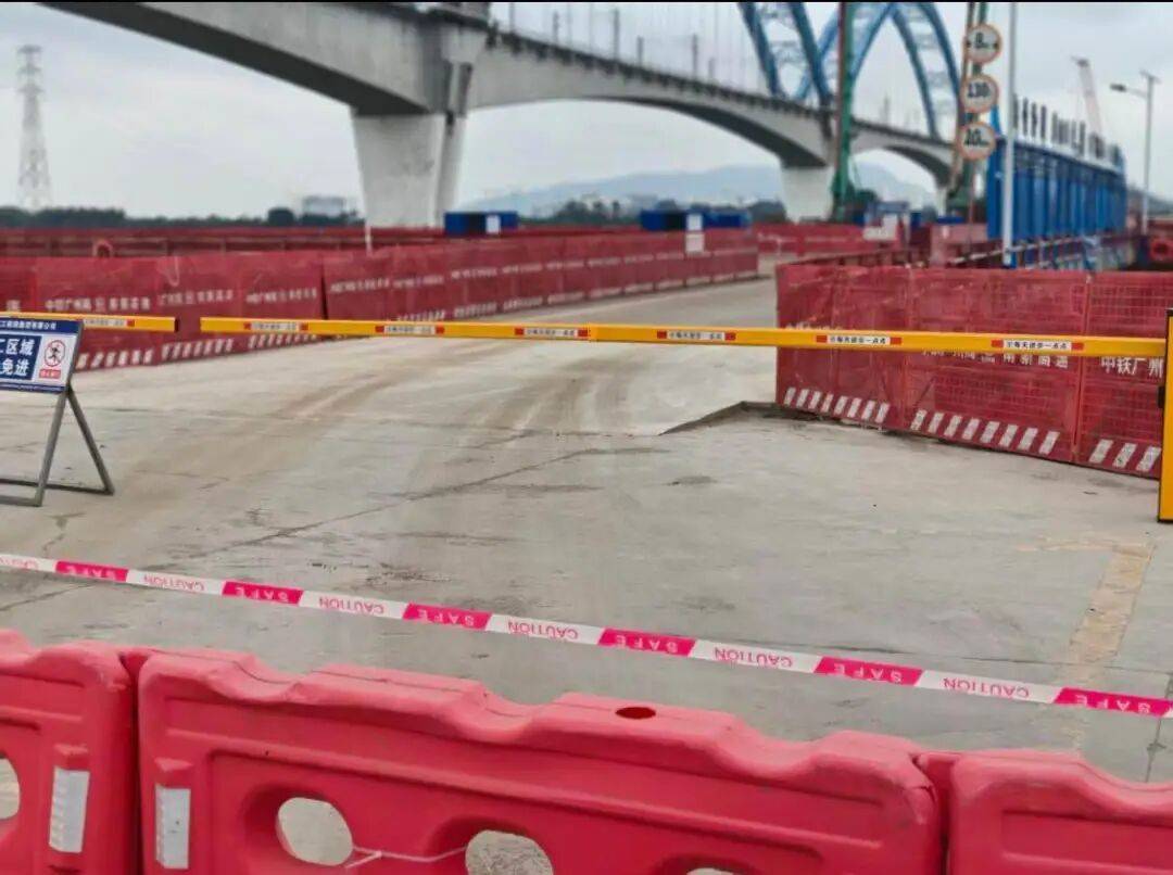 曼谷联vs巴吞联
_致一家五口死亡!广东江门一施工栈桥发生汽车坠河事件曼谷联vs巴吞联
,事件原因调查和善后工作正在进行中