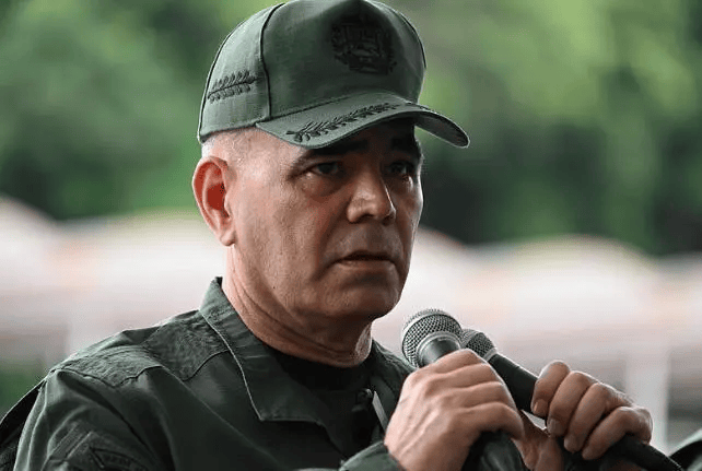 美国vs巴西足球
_委防长发声确认自己幸存美国vs巴西足球
,呼吁全国人民保持冷静:我们将获胜