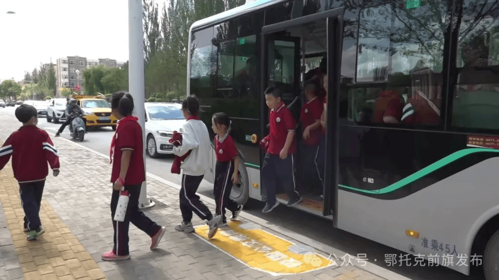 诺比vs乔科平所达
_多地相继实施“免费公交”:湖北武穴一年投入达3800余万元