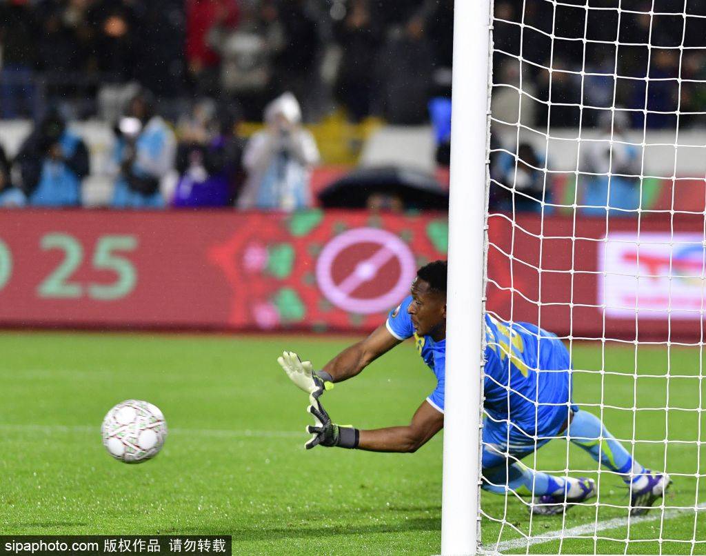 奥地利乙组联赛
_王钰栋传中助攻奥地利乙组联赛
,王博豪头槌偏出:U23国足的希望与挑战