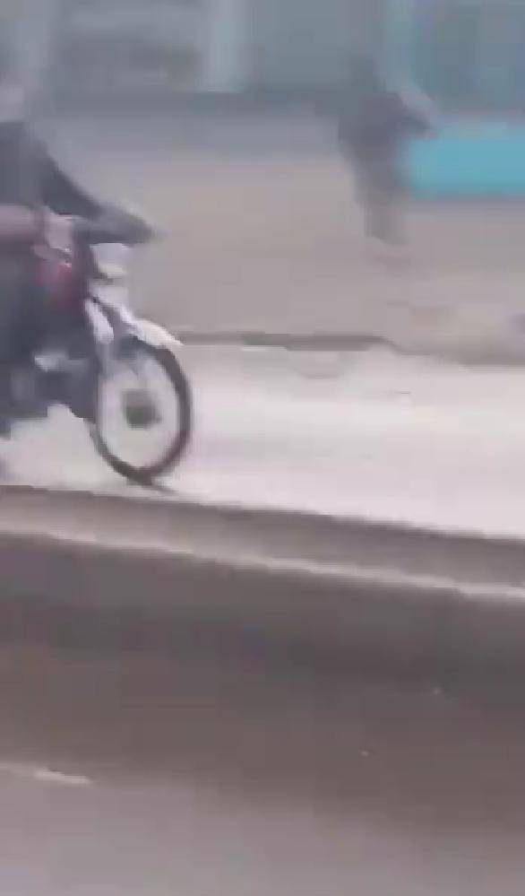 皇冠信用网账号注册_血拼一夜！千名叛军死亡冲锋皇冠信用网账号注册，巴铁翼龙大开杀戒：美械武器全被炸