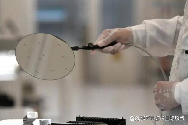 正版皇冠信用盘_突遭断供半年后正版皇冠信用盘，中国杀出重围！用一记重拳，打出了独立第一步