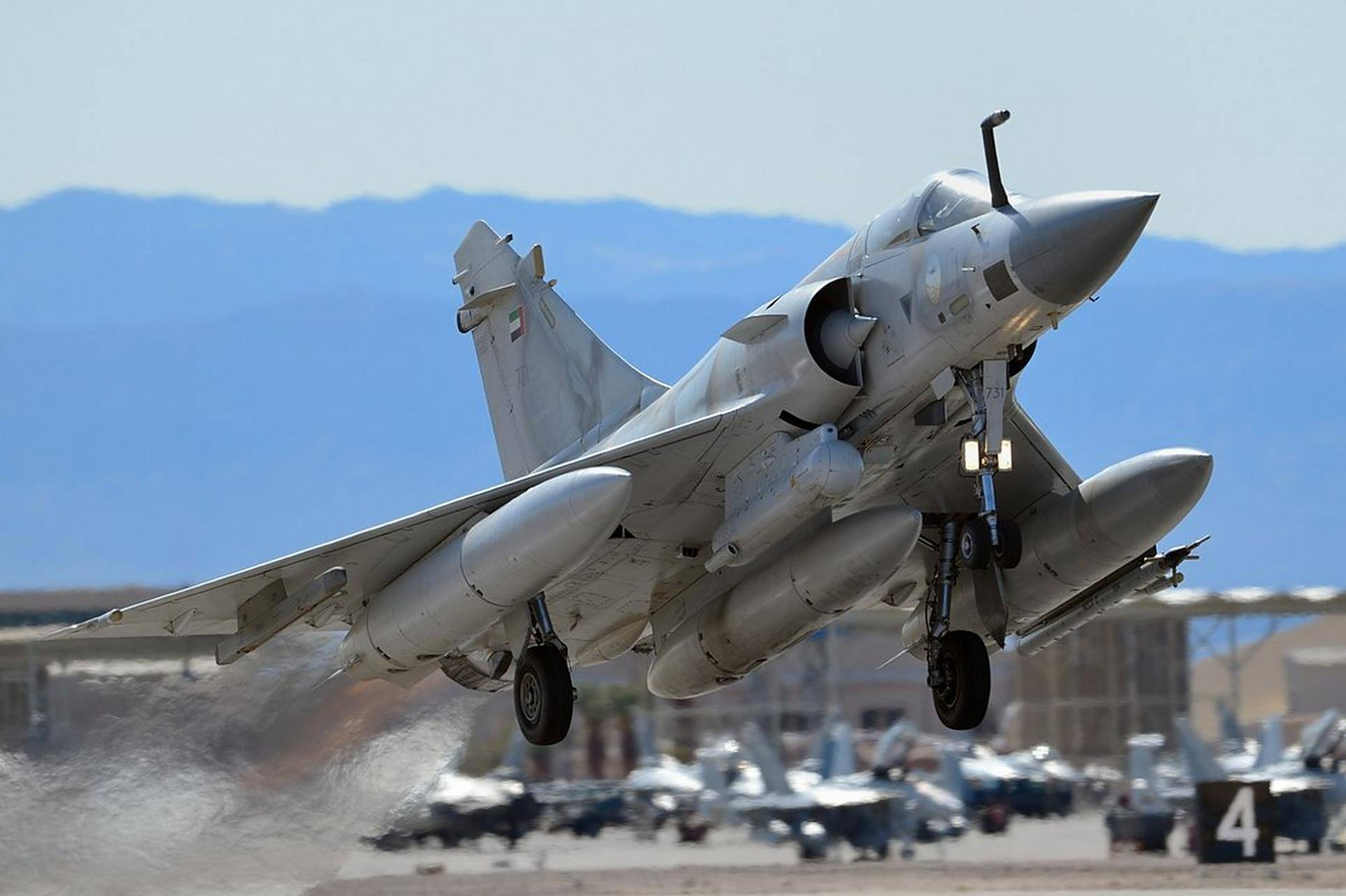 皇冠信用代理出租_杀鸡儆猴!阿联酋非要当出头鸟皇冠信用代理出租,牵头闯霍尔木兹海峡,已经触及到伊朗的忍耐底线