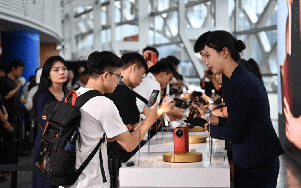 俄罗斯超级联赛_美国鹰派改口了俄罗斯超级联赛，世界不再认中国"全球第三"，世界格局现新底牌